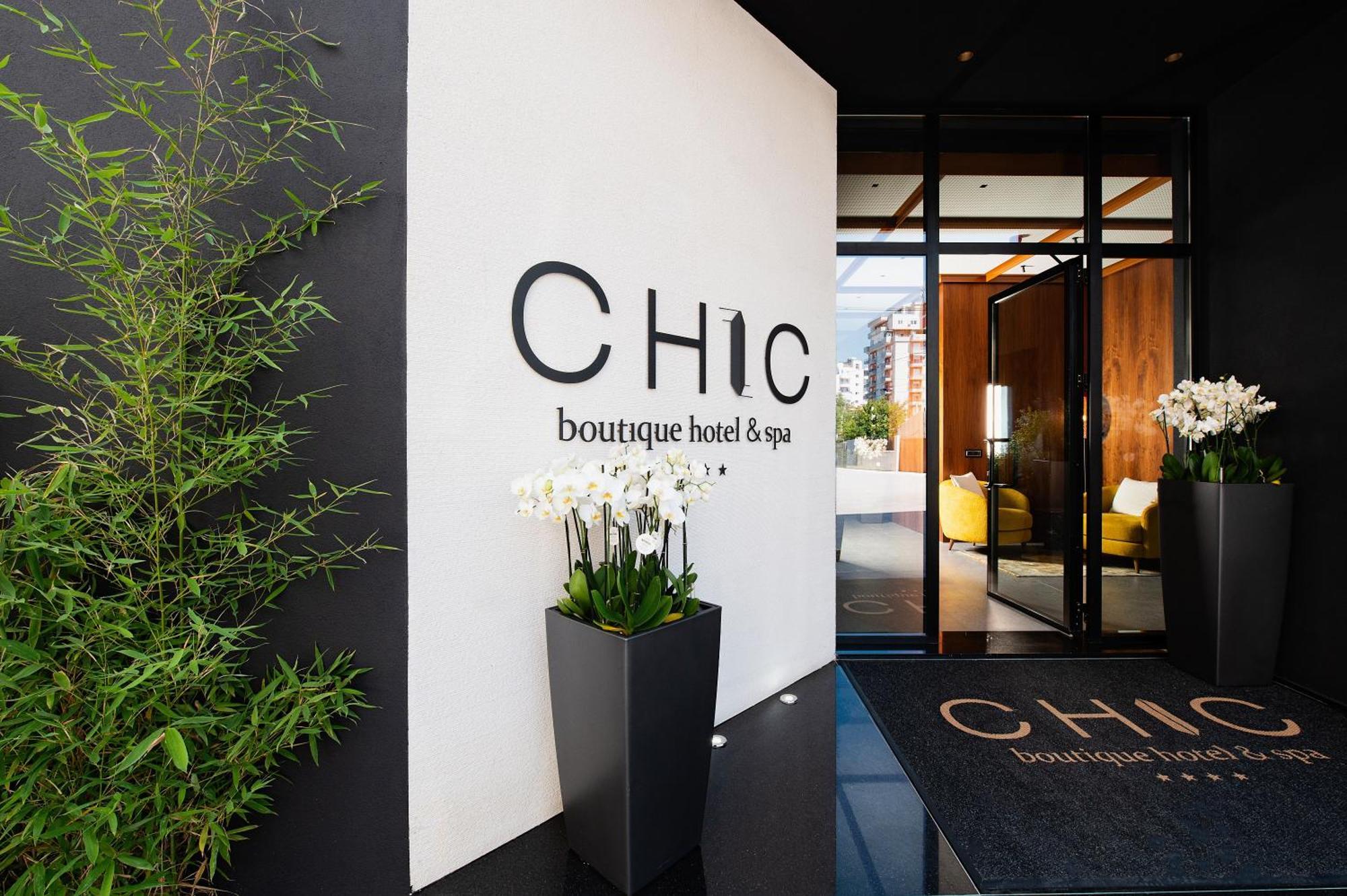 Chic Boutique Hotel Vlorë エクステリア 写真